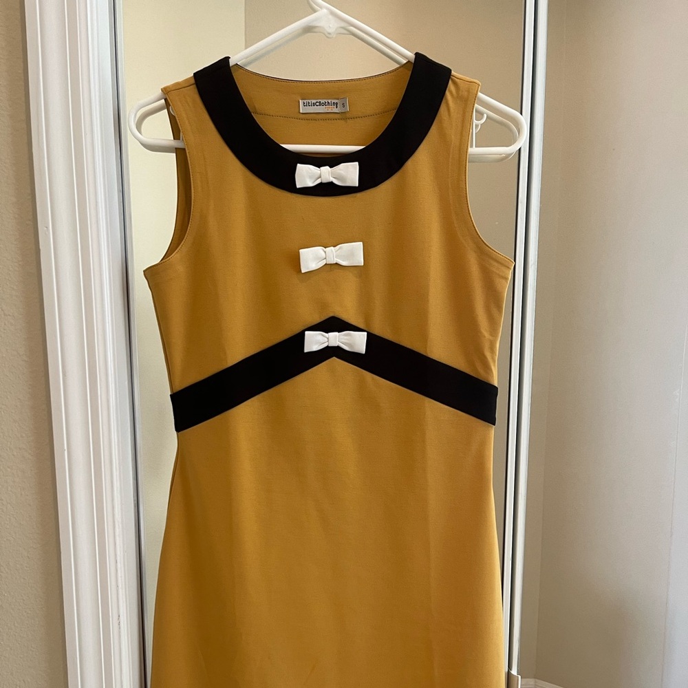 Titis yellow stretch dress with bows